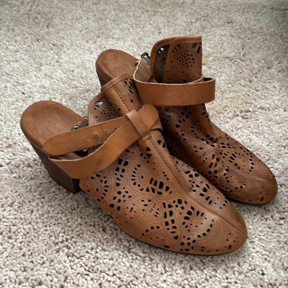 Aerosoles Heels